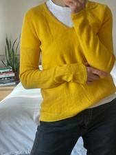 N.PEAL yellow 100% cashmere V-neck jumper L