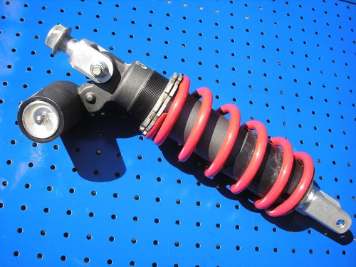 Strut shock absorber - strut, suzuki