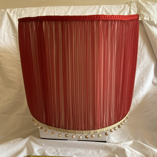 Large vintage red - large,