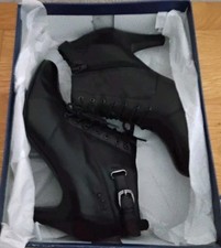 CAPRICE Boots Lace Up Ankle Heel Black Leather Size 5.5  EXCELLENT CONDITION 