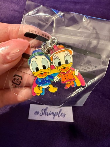 Tokyo disney donald - tokyo, daisy