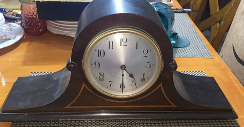 Seth thomas mantle clock - clock, brown