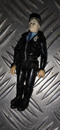 Space precinct 2040 lieutenant - space,