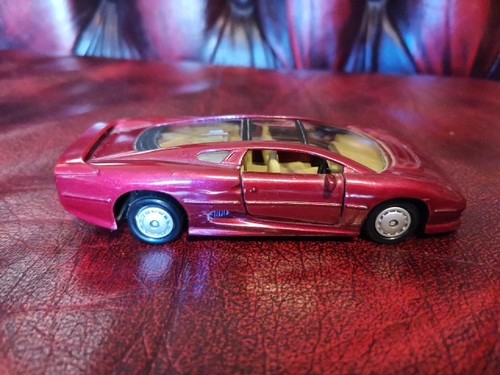 Maisto 1992 jaguar xj220 - 1992,
