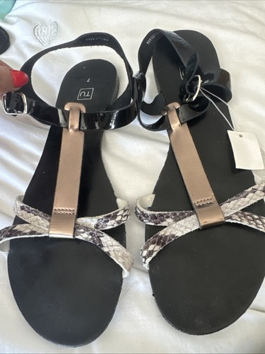 Ladies sandals size - tu, 7