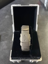 OAKLEY TIME BOMB Red Dial