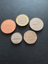 A LOVELY GROUP OF NEW ISSUE ST