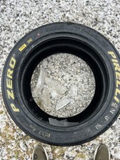 Pirelli P zero Race Slick Tyre