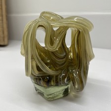 Unusual rare? Glass Knot No