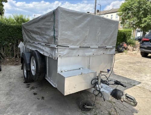 Car box trailer braked custom - car,