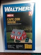 N Scale - Walthers Cornerstone