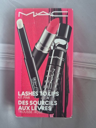 Lashes lips - to,