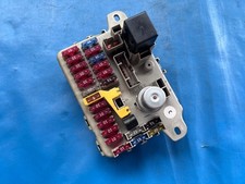 Rover 25 & MG ZR Interior Fuse Box (YQE103740 & YWC104500)