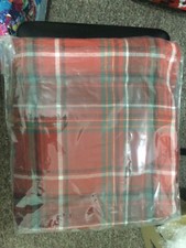 Next New Small Rectangle 137x