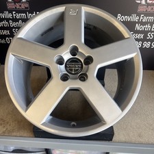 1 X GENUINE Volvo T5 17” R Alloy Wheel Pegasus 8J ET46 30647396 V70R S60R V50