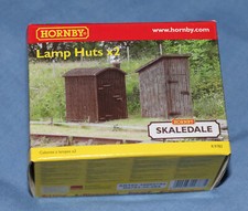 Hornby Skaledale R9783 Lamp huts pack of two 1:76 OO Gauge