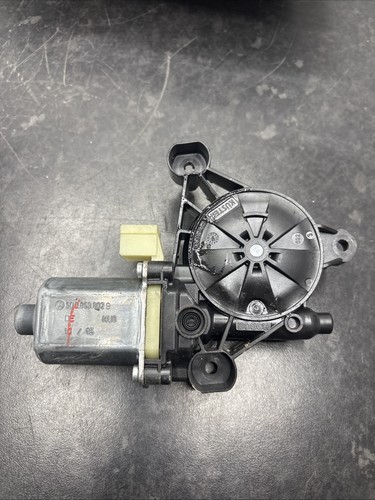 Audi window motor front - window,