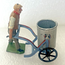 BRITAINS LEAD FARM GARDEN SERIES - Farm Hand With Wheeled Water Tank Carrier -