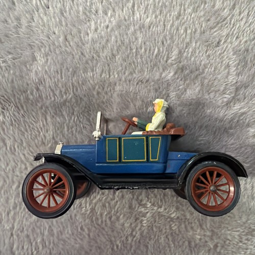 Vintage dinky toys model - vintage, t