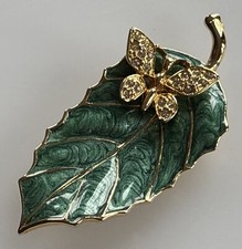 Vintage S&P Avon Brooch Pin