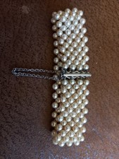 Vintage Pearl Effect Bracelet With Sliding Clasp And Safety Chain. 18cm