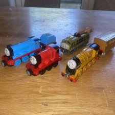 Joblot THOMAS - Gordon, Diesel 10 Murdoch James Take n Play Die Cast Magnet