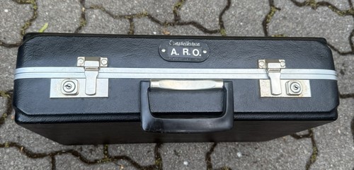 Vintage constellation attache - constellation,