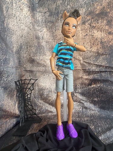 Monster high clawd wolf doll - clawd,