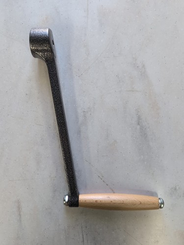 New cast steel manual arm - steel, /