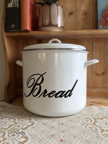 Vintage style large round - large,