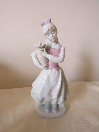 Vintage lladro spanish styled - lladro,