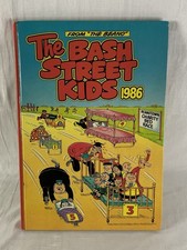 Vintage Annual - The Bash