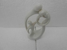 Circle of Love Figurine ~A4709
