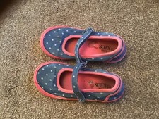 Girls M&S pumps, 11 uk kids/29