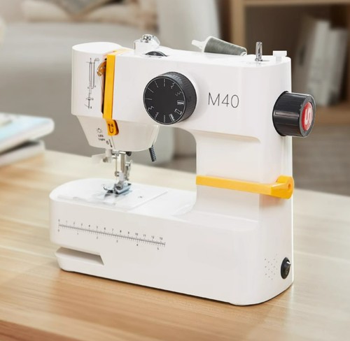 Sewing machine m40 - home, use