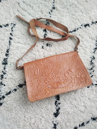 Brown embossed egyptian - brown​,