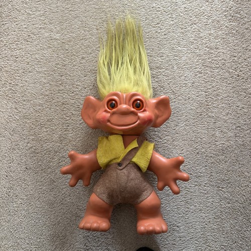 Original dam troll - dam,