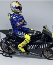 Minichamps Valentino Rossi Test bike Trilogy - MotoGP  2004/05. 1/12
