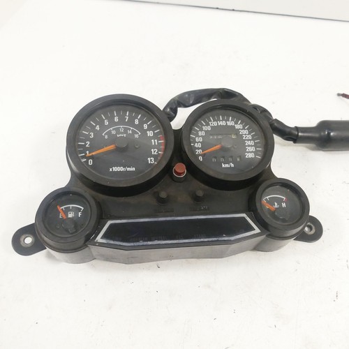 Kawasaki gpz 1000 cockpit - gpz,