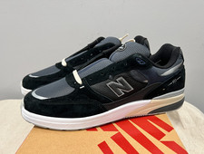 NB Numeric Andrew Reynolds 933