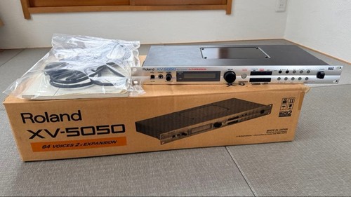 Roland 5050 synthesizer - roland, xv-5050