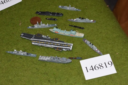 2400 scale modern - /,