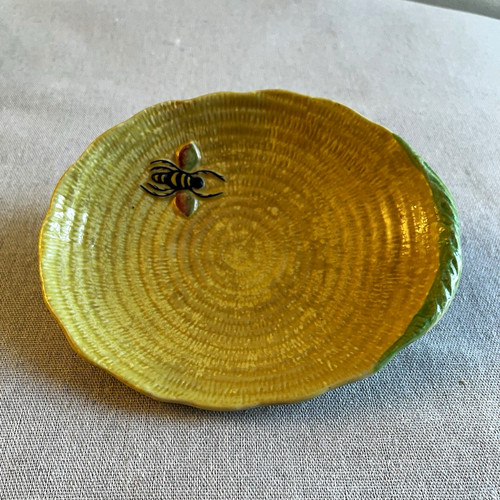Carlton ware yellow oval - oval, bee