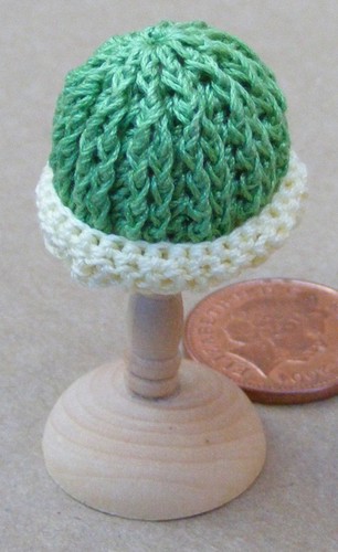Dolls house ladies green - dolls,