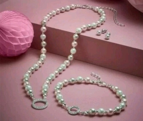 New avon lexi gift - avon, set