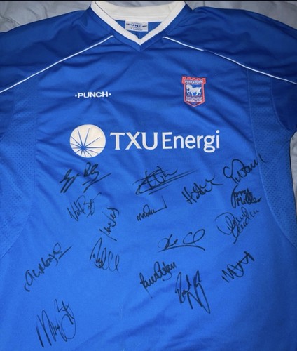 Ipswich town 2001 2003 signed - ipswich,