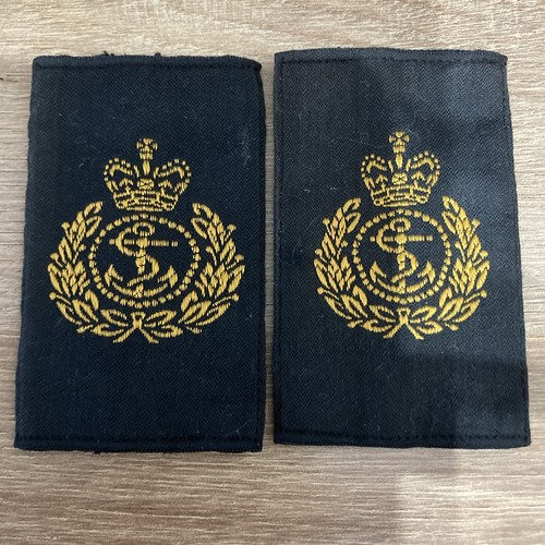 Pair royal navy chief petty - pair,