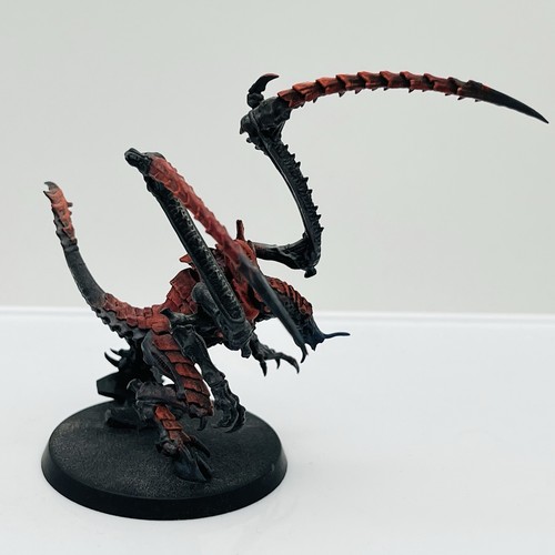 Warhammer 40k tyranid lictor - warhammer,