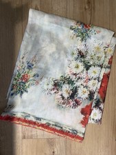 Scarf - Pretty, Seasonal