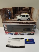 Corgi 04441 The Italian Job Mini Driver white Collect 2000 Limited Edition 